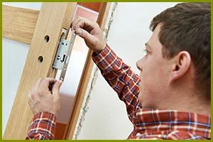 Miami Doors And Locksmith Miami, FL 305-744-5505 Miami Doors And Locksmith Miami, FL 305-744-5505 - 16a-lock-changing